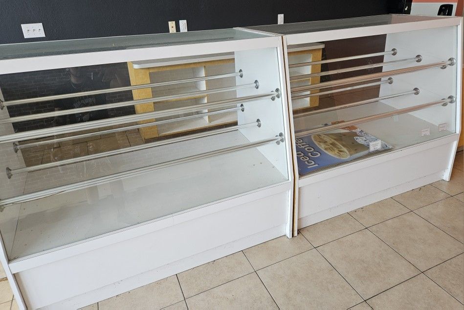 Commercial Pastry Display Case