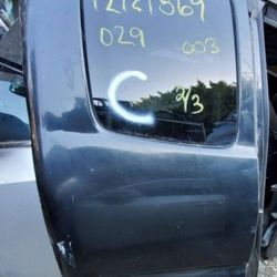 2005 2006 2007 2008 2009 Thru 2015 TOYOTA TACOMA CREW CAB RIGHT REAR DOOR