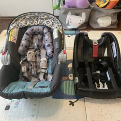 Graco Car Seat And Base 