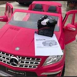 Mercedes Pink  Power Wheels . Radio, And AUX accessible