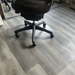 Office Chair May For Carpet With Lip, 36 X 48 Clear