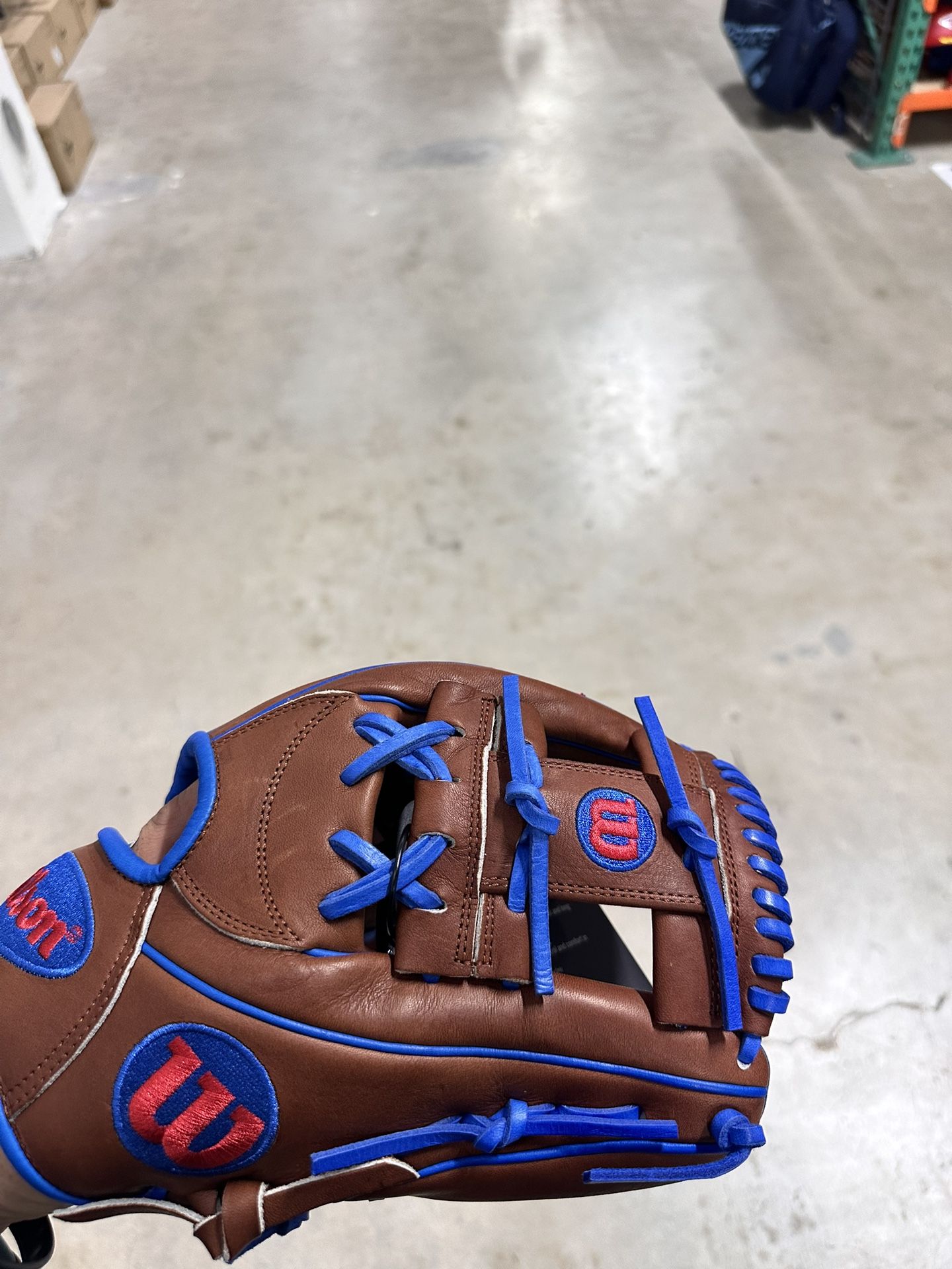Wilson A2000 11.75 (infield Glove)