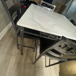Small Table Set With 4 Chairs 