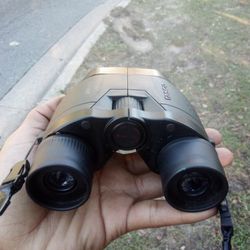 Tasco Binoculars 8×24×25