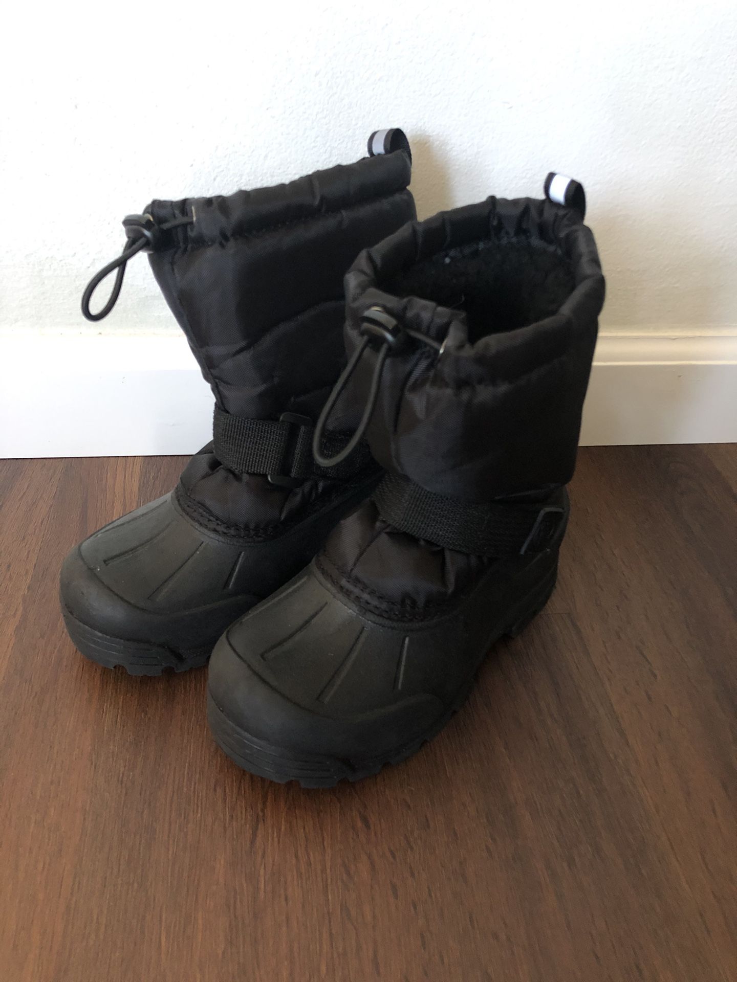 Kid’s Boots • Size 13