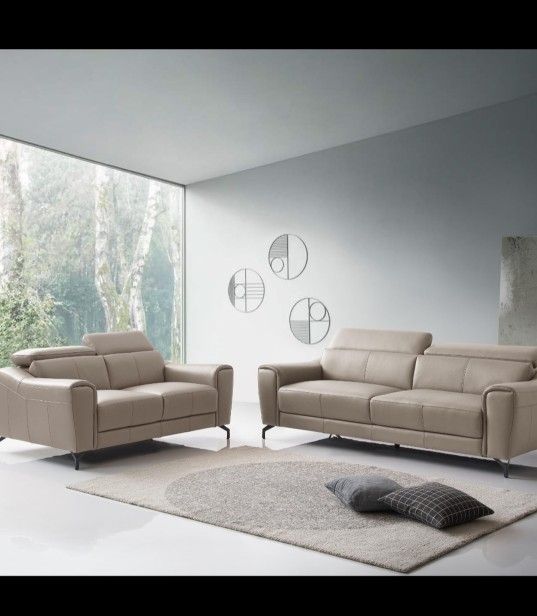 *Weekend Special*---Sardinia Mature Leather Sofa/Loveseat Sets---Delivery And Easy Financing Available🤝