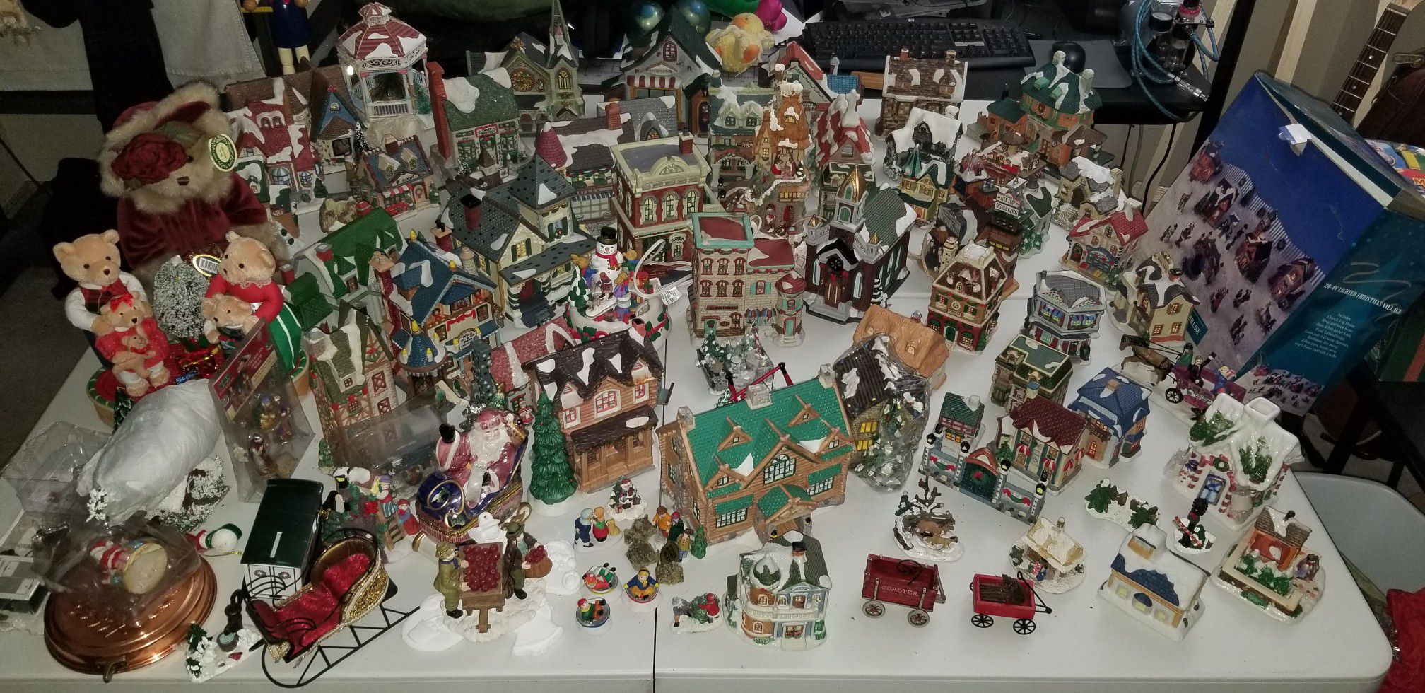 Christmas village, large lot over 100 items