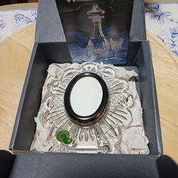 VINTAGE WATERFORD HANDCRAFTED IN IRELAND CRYSTAL OVAL PICTURE FRAME DETAILS & DIMENSIONS IN PICS