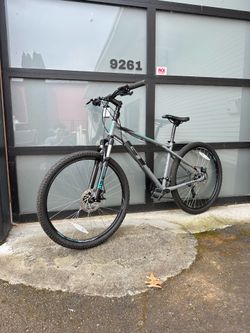 GT Mountain Bike