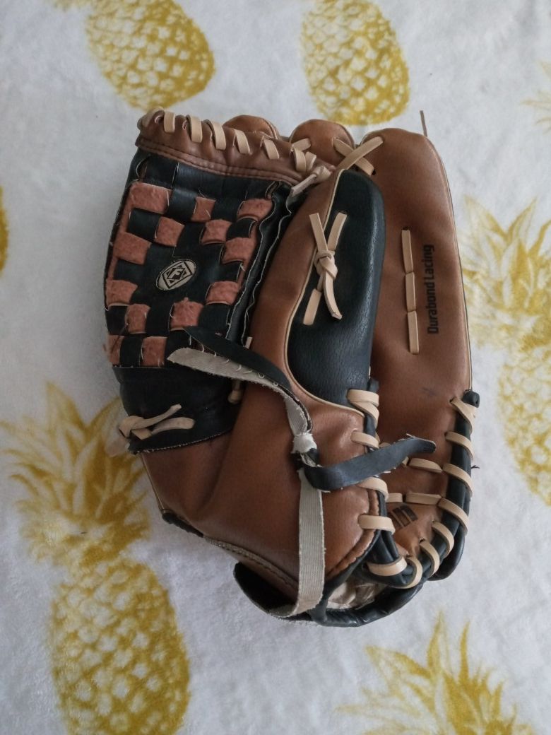 Franklin 14" Softball Glove!!