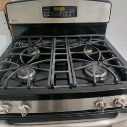 GE Gas Stove. 