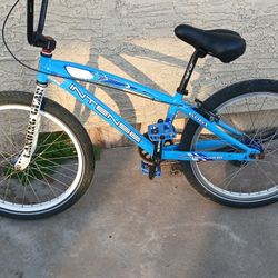 Intense BMX Race Cruiser – 24" Aluminum Frame –