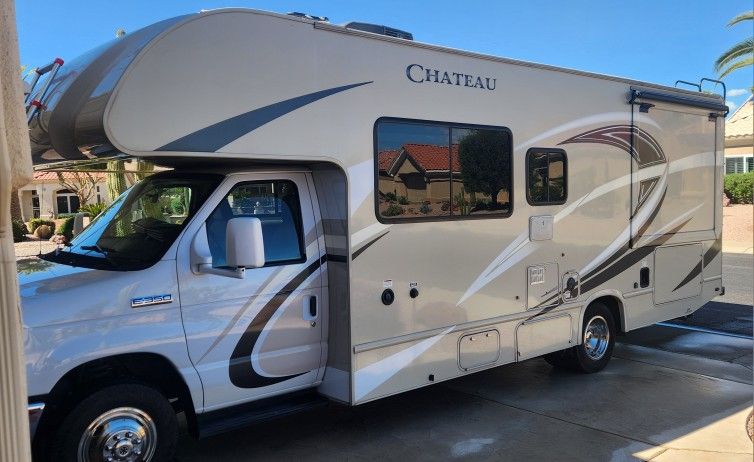 2018 Thor Chateau 28Ft