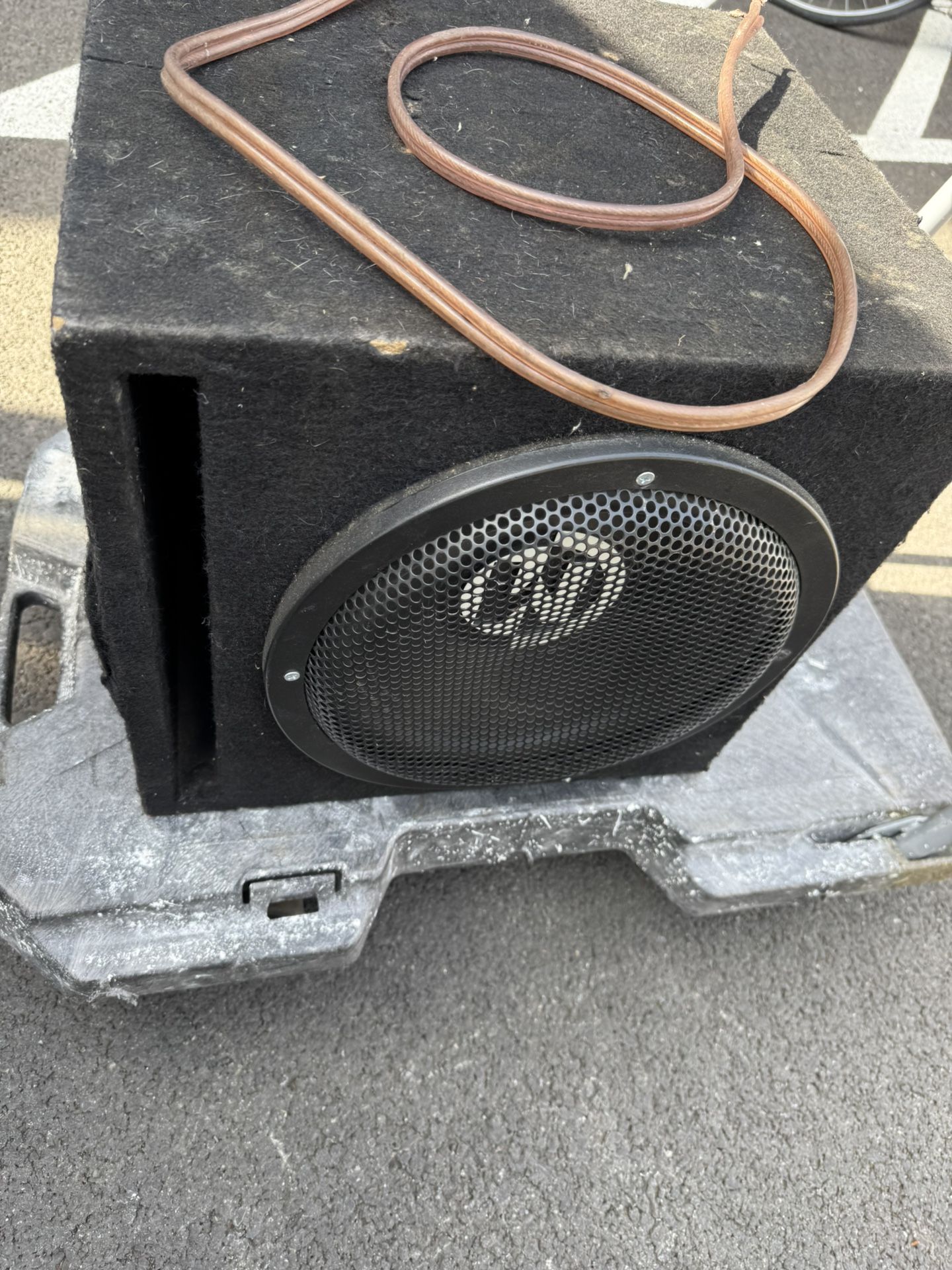 Memphis Audio 12” Sub W/box