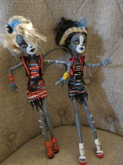 MONSTER HIGH DOLLS