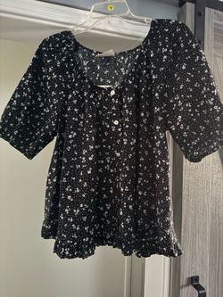 Black Floral Button-Front Blouse