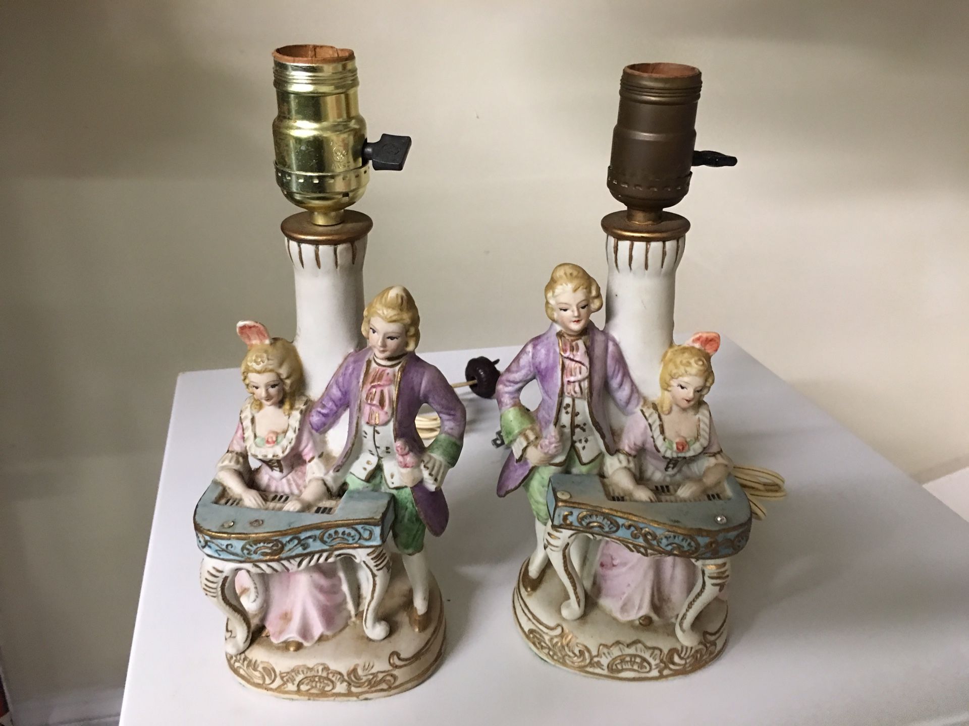 Victorian style table lamps