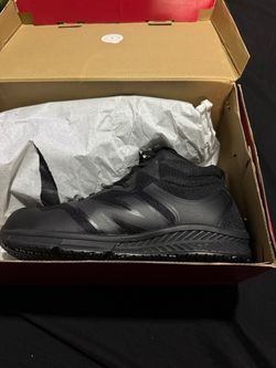 Safety shoes