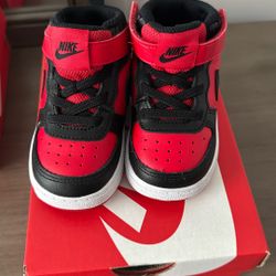 Toddler Nike Sneakers 
