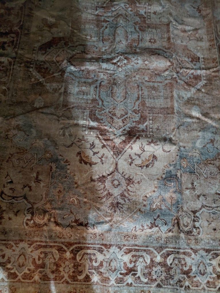 Rug
