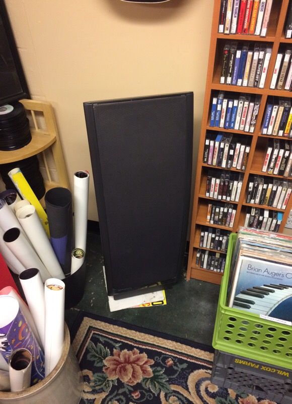 Dahlquist DQ-18 speakers