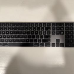 Apple Magic Keyboard