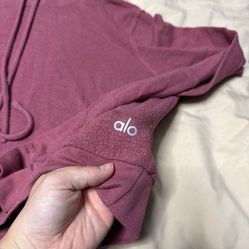 Womens Medium Crop  Alo Hoodie 
