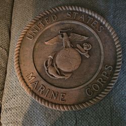 Wooden US MARINES PLAQUE 