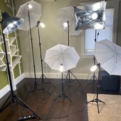 Photography Lighting Stands And Soft boxes