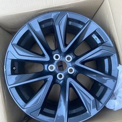 2025 Toyota Corolla XSE Wheels (3)