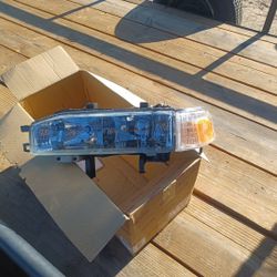 Driver Side Headlight For 90 To 91 Honda Accord