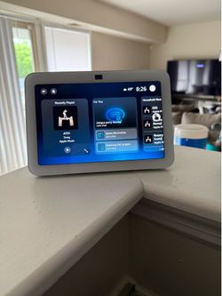 Amazon Echo Show 8 (3rd Gen, 2023) w/ Box