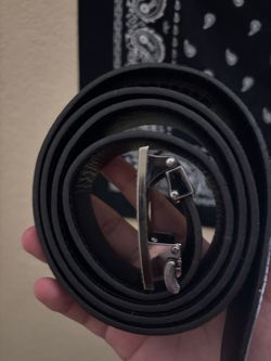 M belt