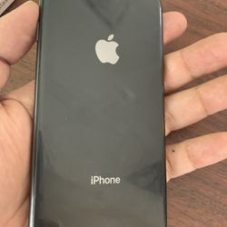 iPhone 8 Factory unlocked excellent Condition 