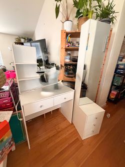 Vanity + Full length mirror organizer