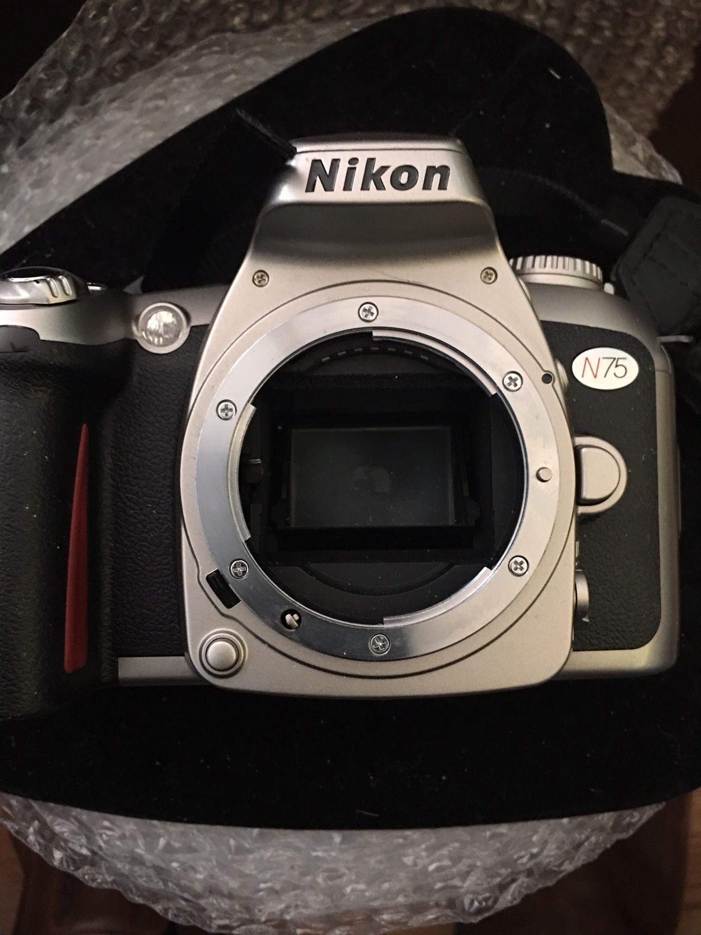 Vintage Nikon 35mm N75 camera...