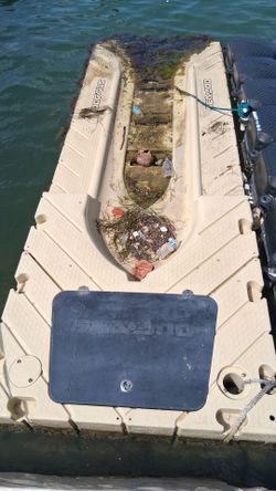 Floating docks