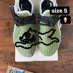 adidas human race size 5