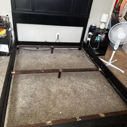 Bed Frame-Headboard, Footboard, Side Rails, And Middle Slats