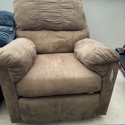 Free recliner couch