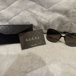 Gucci Women’s sunglasses 