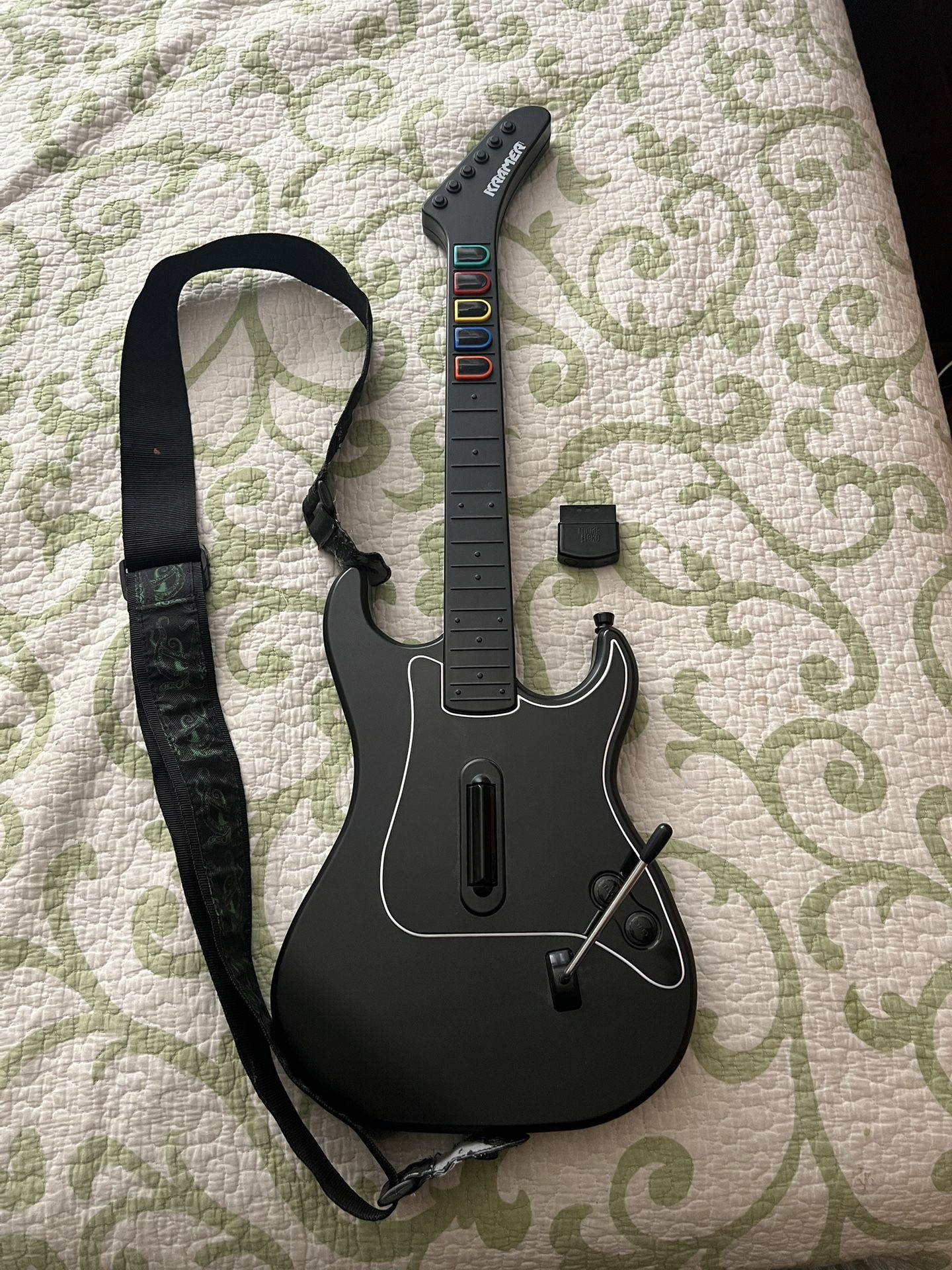 Guitar Hero Kramer Striker Red Octane Wireless Guitar PS2