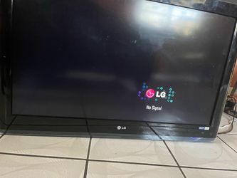 37” LG TV