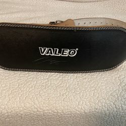L/XL Lifting Weight Belt Like New Condition
