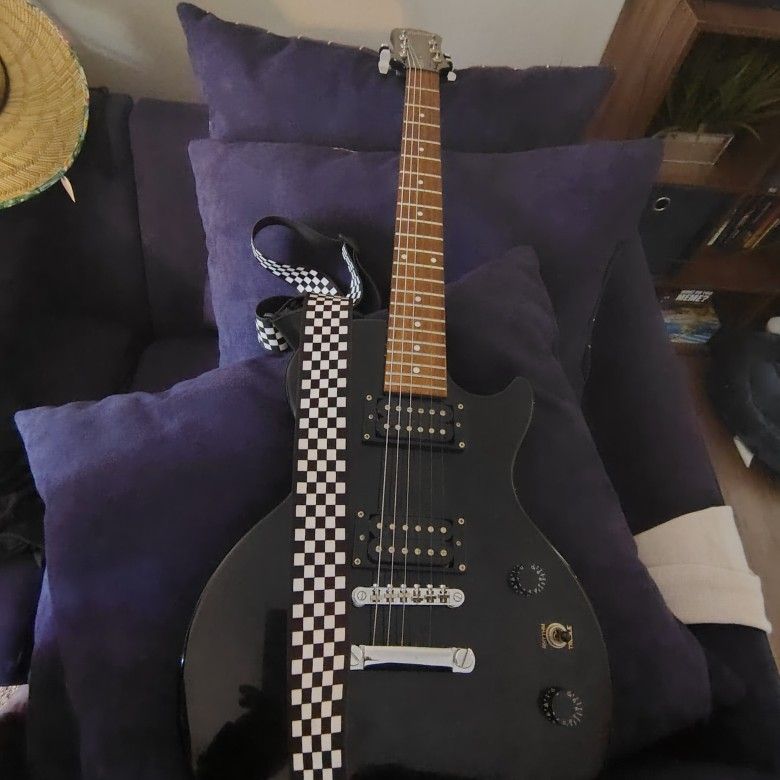 Epiphone Special Model II Guitar