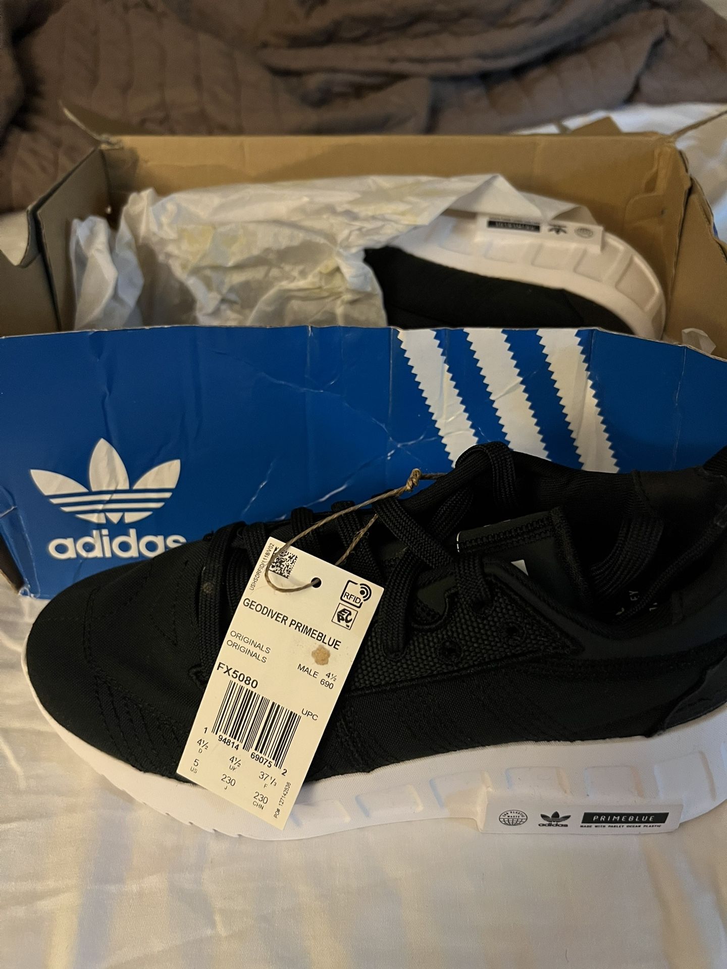 NEW IN BOX**Adidas Geodiver Prime Blue Size 5M, 6.5W