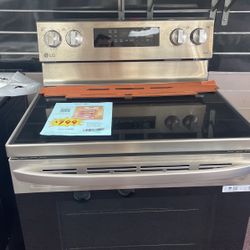 Stove Stainless Steel With Air Fryer New Open Box And 1 Year Warranty 