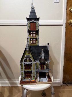 LEGO Haunted House Manor Built Set