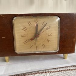 General Electric Vtg Desk Clock Alarm