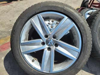 OEM 17" VW PASSAT Wheels With New TOYO Tires